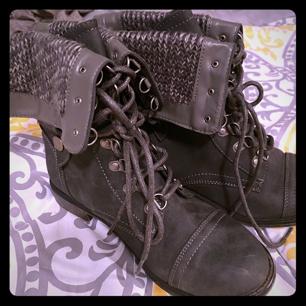 Gray just fab army boots size 7